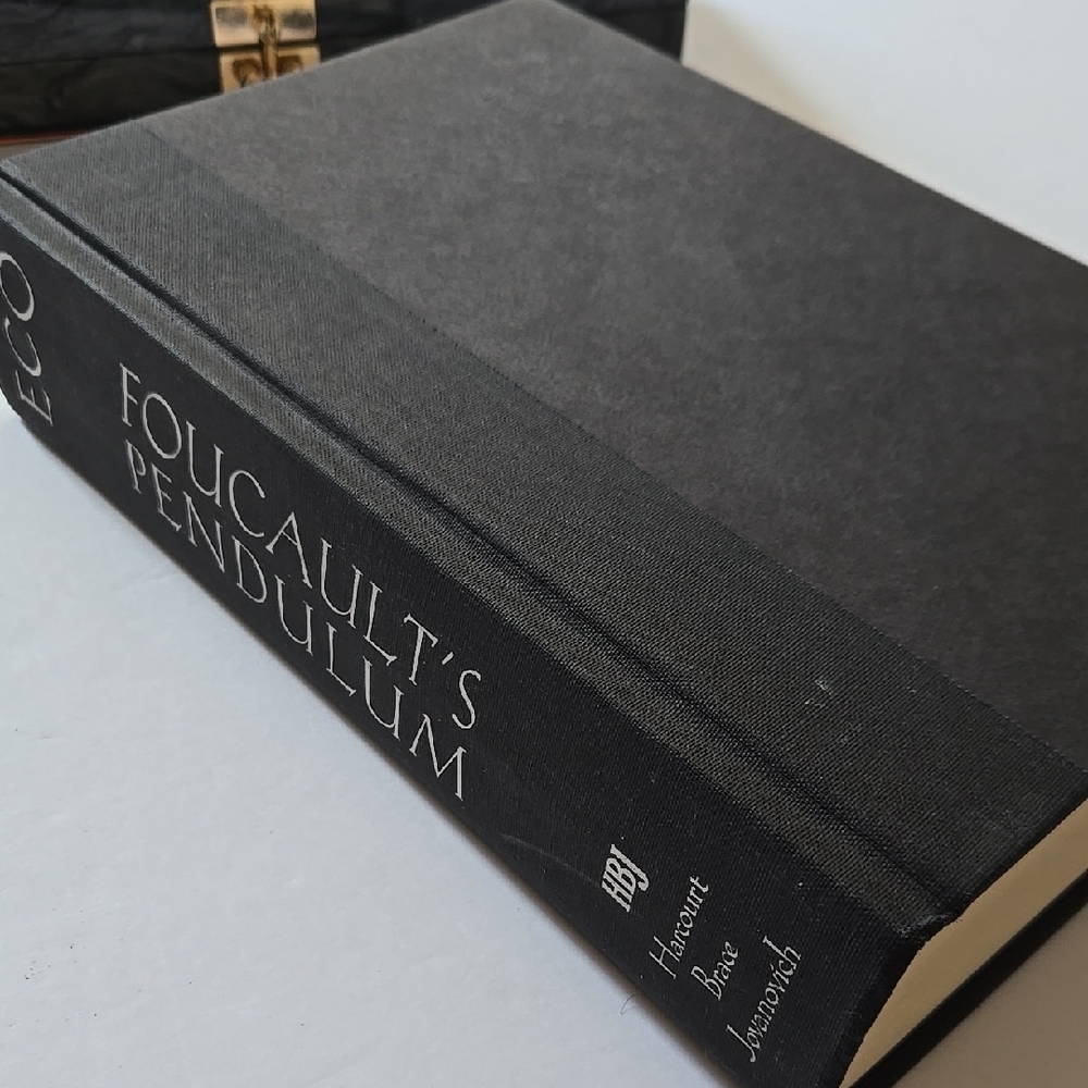 Foucault's Pendulum Hardcover Book (1989, Hardcover)